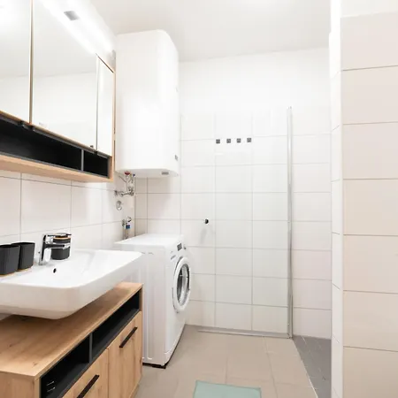 Cozy Garden Apartament Graz